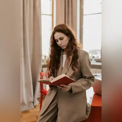 贺菊德